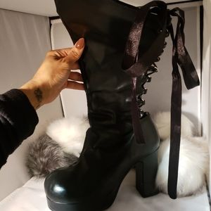 Hot Topic Lace-Up Platform Knee Boots